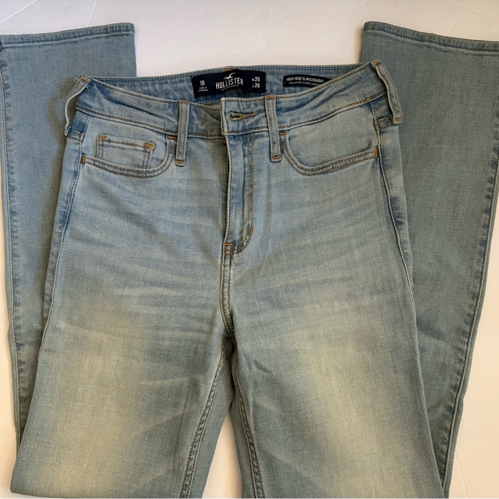 Hollister Straight Leg Jeans - Picture 2 of 5